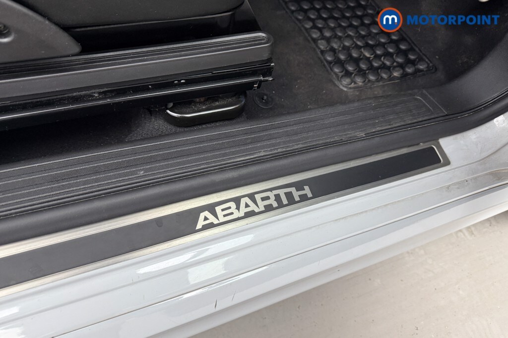 Used Abarth 595 for sale - 77364652: Photo 25