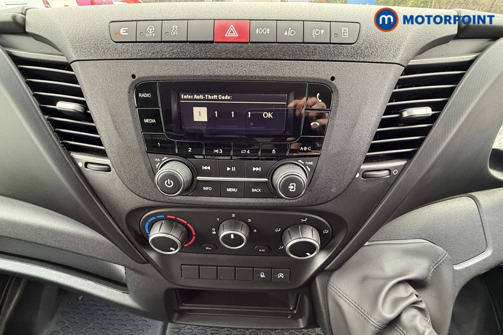 Used Iveco Daily 2025 for sale - 77248837: Photo 10