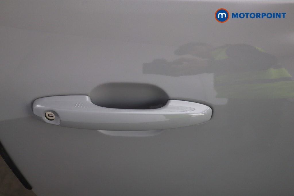 Used Ford Kuga 2024 for sale - 76545548: Photo 32