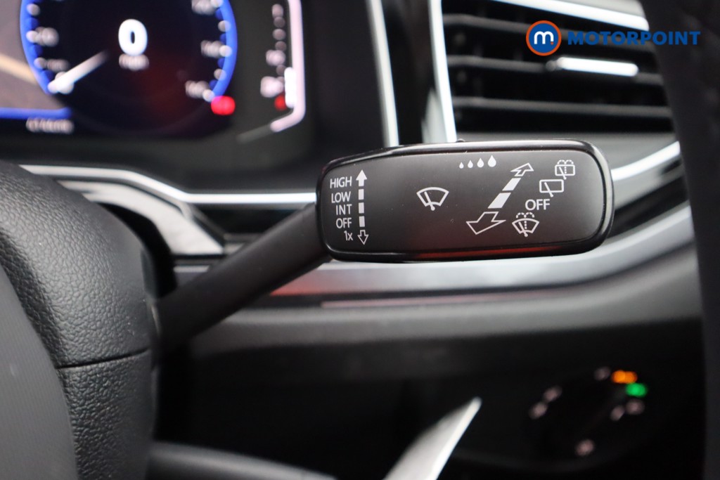 Used Volkswagen Taigo 2024 for sale - 76394915: Photo 15