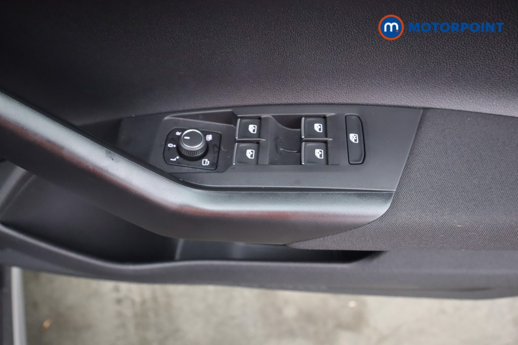 Used Volkswagen Taigo 2024 for sale - 76394915: Photo 25