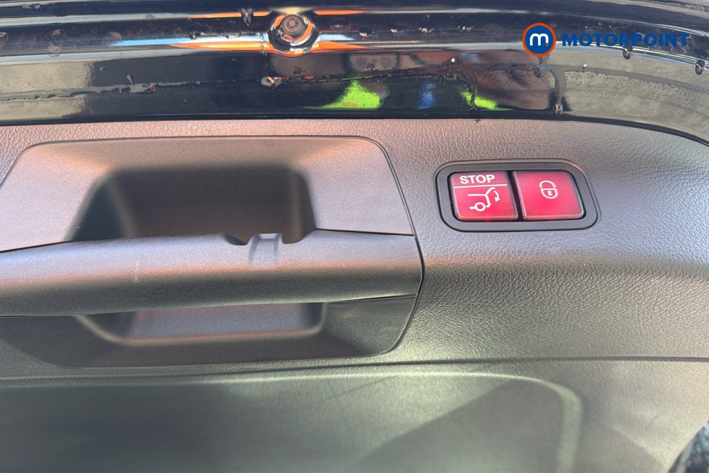 Used Mercedes-Benz GLA 2025 for sale - 77904042: Photo 37