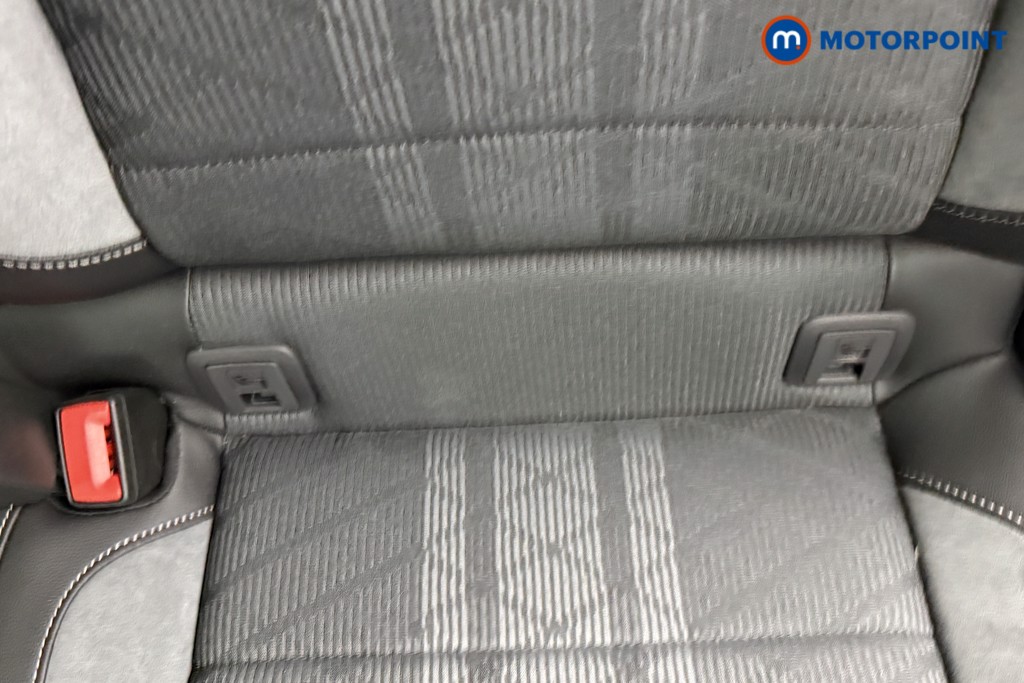 Used Volkswagen T-Roc for sale - 77324153: Photo 33