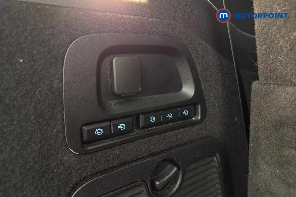 Used Ford Galaxy 2021 for sale - 77286632: Photo 40