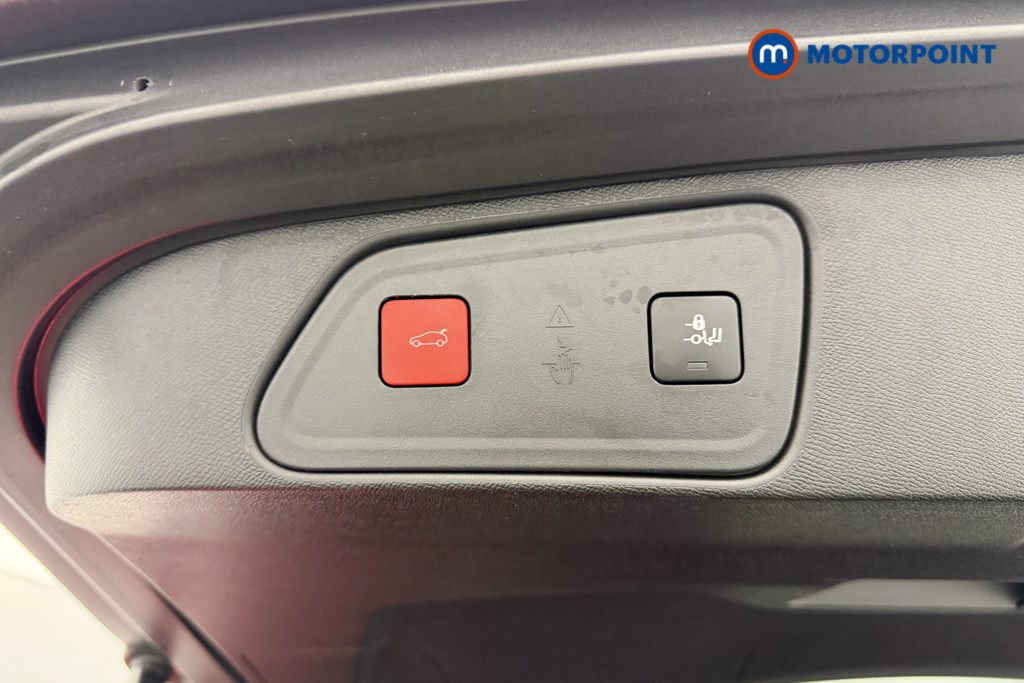 Used Peugeot 3008 2020 for sale - 77312874: Photo 38