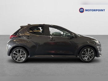 Used Toyota Yaris 2023 for sale - 78862789: Photo