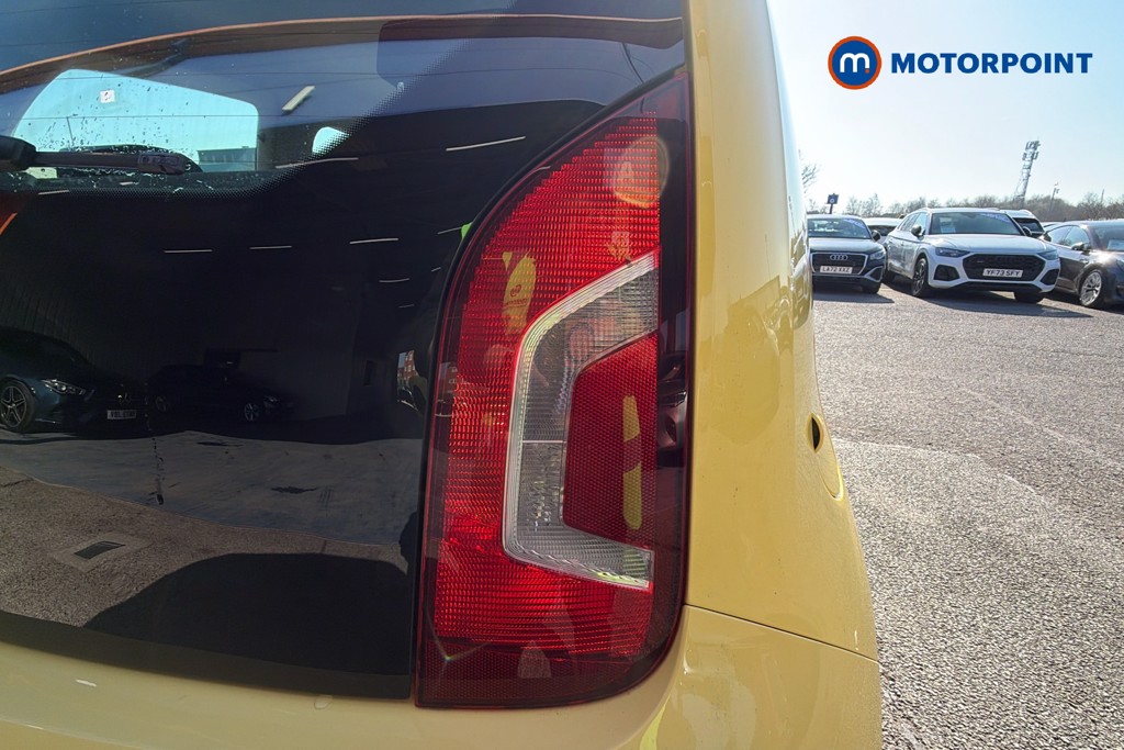 Used Volkswagen up! 2016 for sale - 77946594: Photo 31