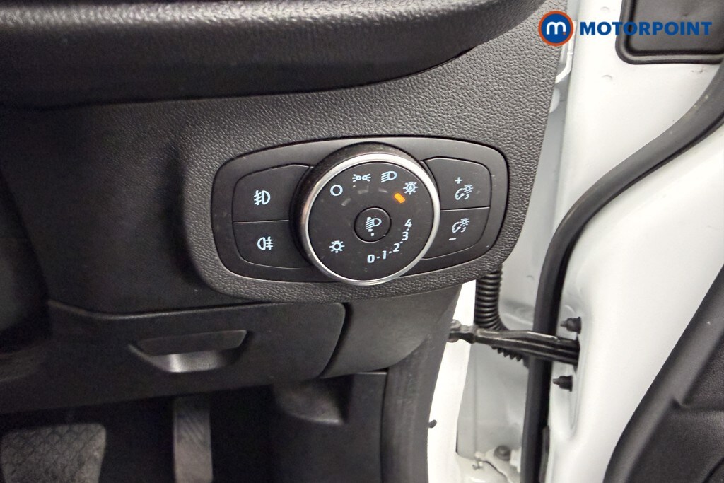 Used Ford Fiesta 2019 for sale - 76003893: Photo 21