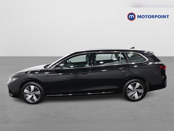 Used Volkswagen Passat 2025 for sale - 78720064: Photo