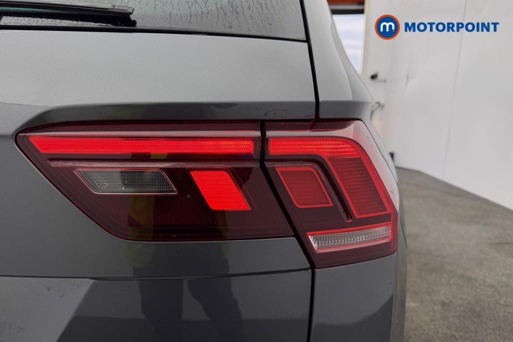 Used Volkswagen Tiguan 2020 for sale - 77259302: Photo 38