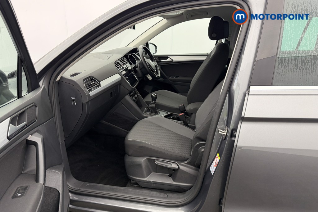 Used Volkswagen Tiguan 2020 for sale - 77259302: Photo 44