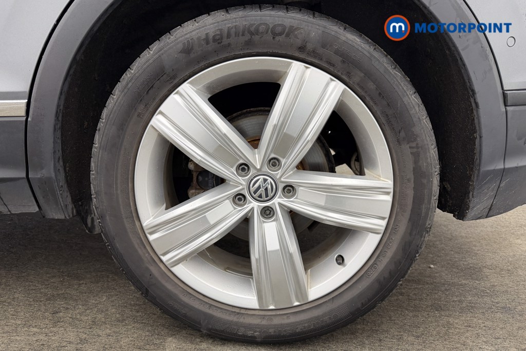 Used Volkswagen Tiguan 2020 for sale - 77259302: Photo 48