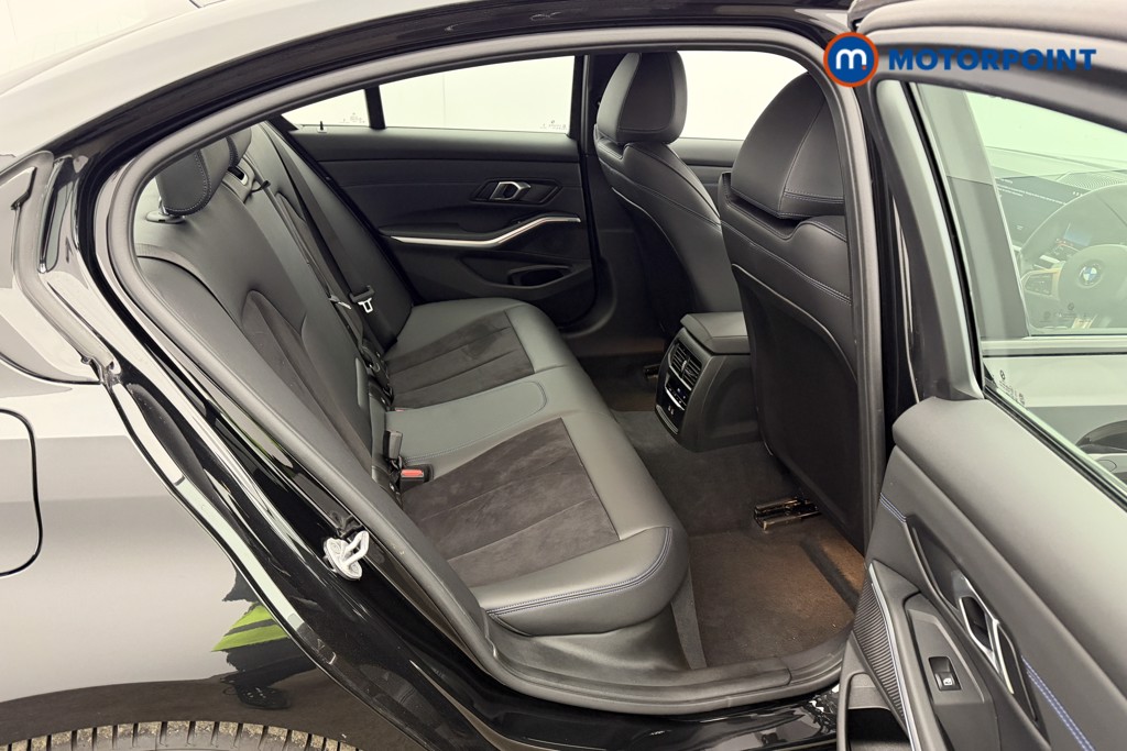 Used BMW 3 Series 2024 for sale - 77417845: Photo 33