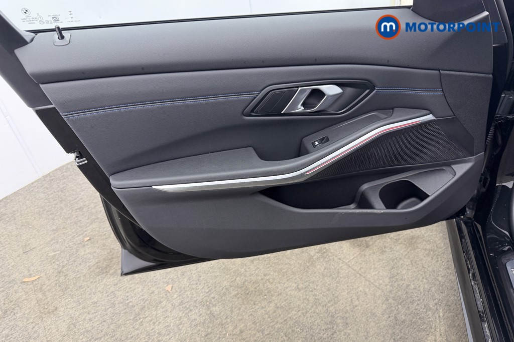 Used BMW 3 Series 2024 for sale - 77417845: Photo 42