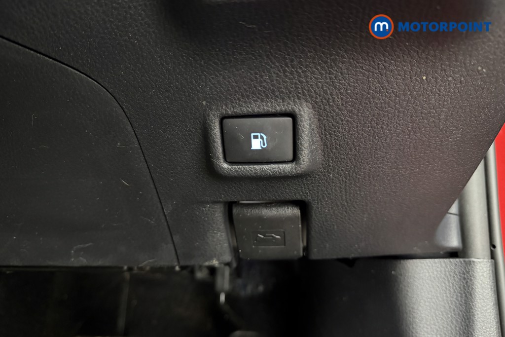 Used Toyota C-HR 2021 for sale - 77607778: Photo 17