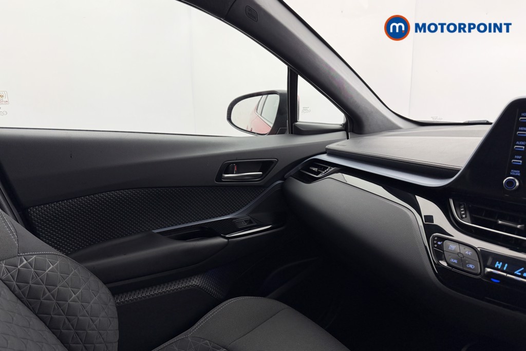 Used Toyota C-HR 2021 for sale - 77607778: Photo 28