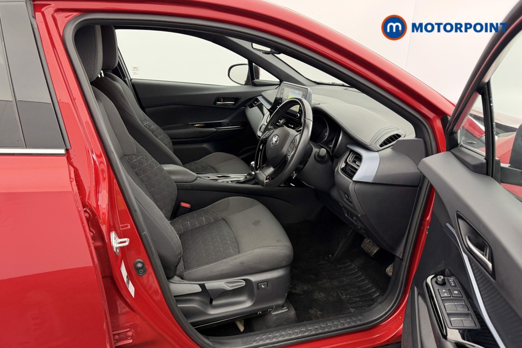 Used Toyota C-HR 2021 for sale - 77607778: Photo 31