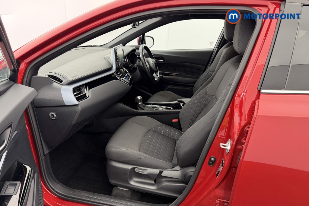 Used Toyota C-HR 2021 for sale - 77607778: Photo 42