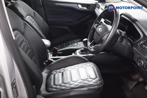 Used Ford Focus 2023 for sale - 76067888: Photo 20