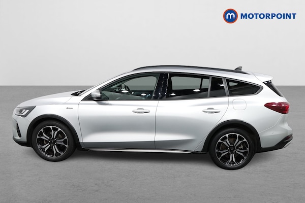 Used Ford Focus 2023 for sale - 76067888: Photo 4