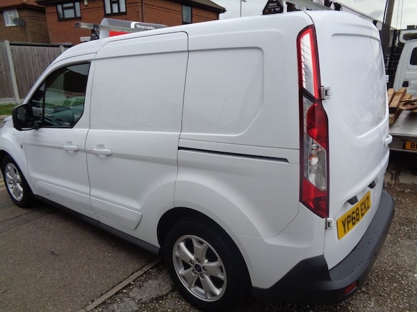 Used Ford Transit Connect 2018 for sale - 76172970: Photo 12