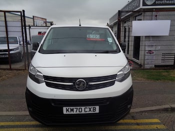 Used Vauxhall Vivaro 2020 for sale - 76210629: Photo 2