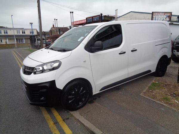 Used Vauxhall Vivaro 2020 for sale - 76210629: Photo 3