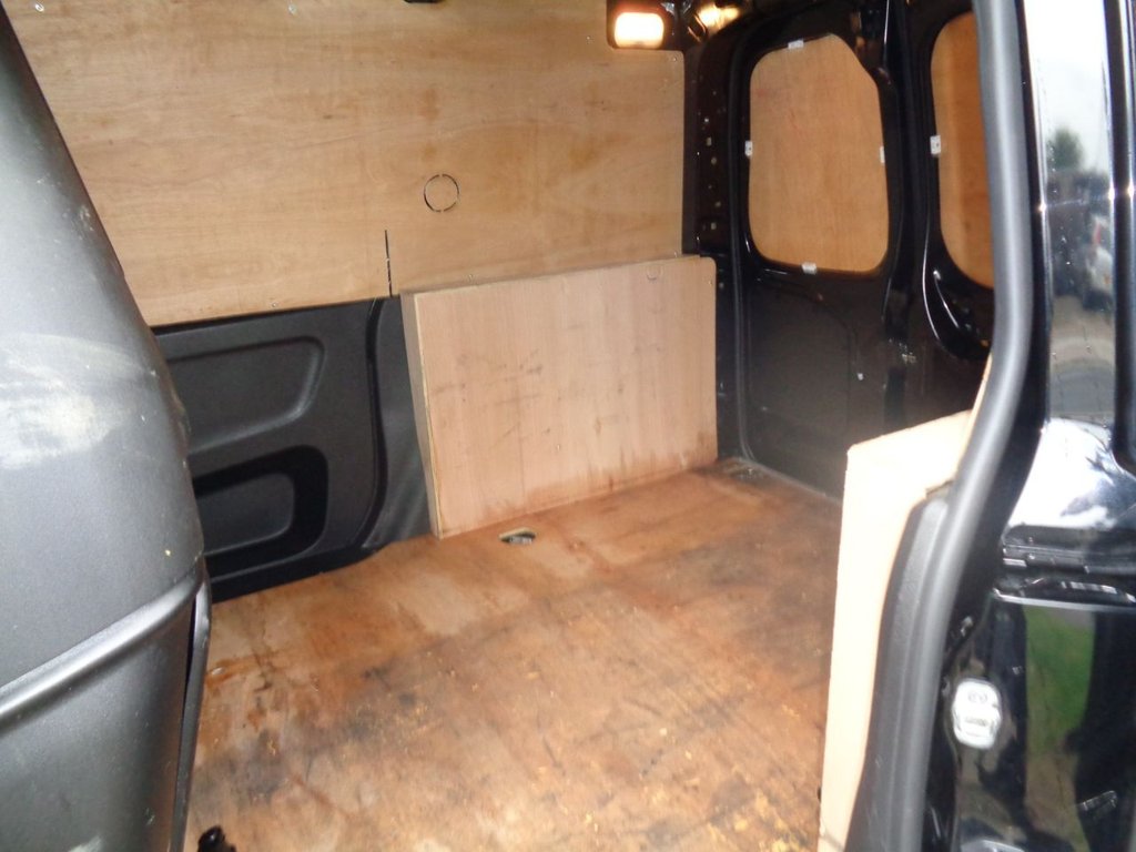 Used Citroen Berlingo 2022 for sale - 76496277: Photo 9