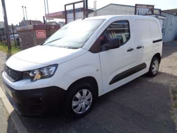 Used Peugeot Partner 2018 for sale - 75111216: Photo