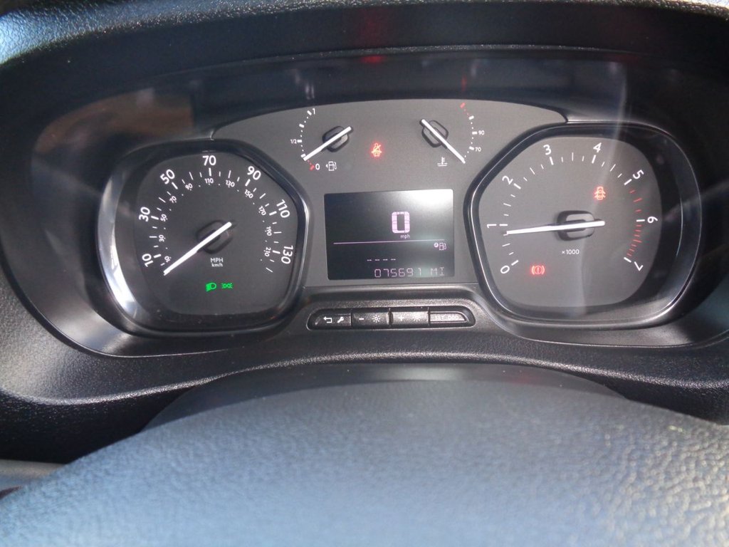 Used Vauxhall Vivaro 2019 for sale - 76784061: Photo 6