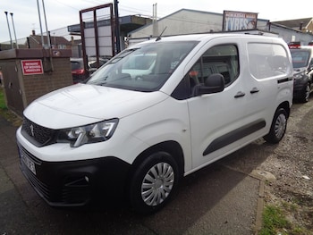 Used Peugeot Partner 2019 for sale - 77583066: Photo