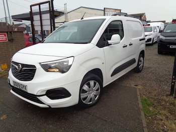 Used Vauxhall Combo 2019 for sale - 76509989: Photo