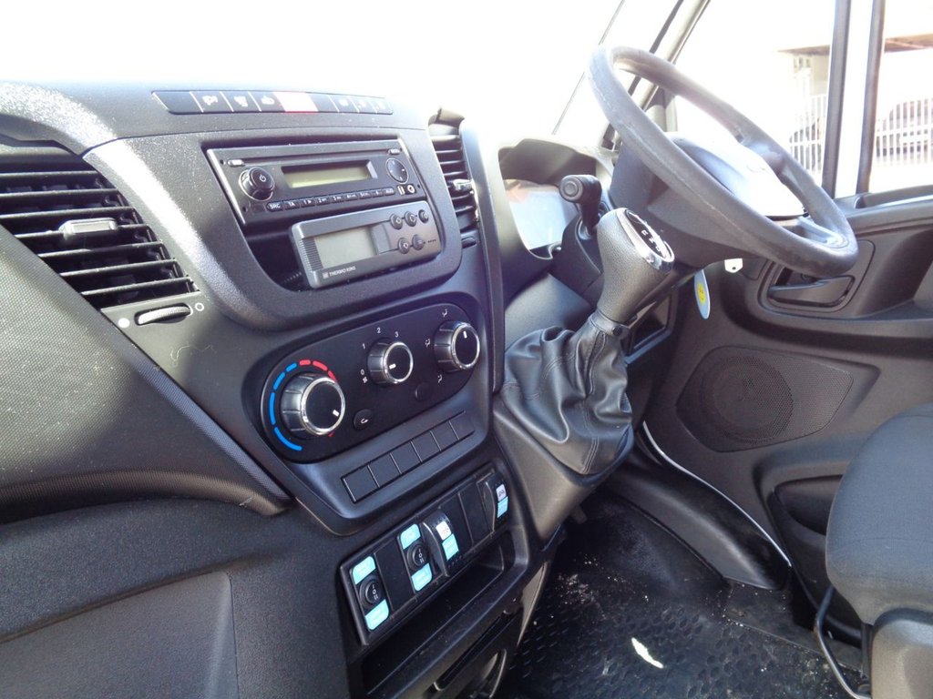 Used Iveco Daily 2015 for sale - 77313181: Photo 7