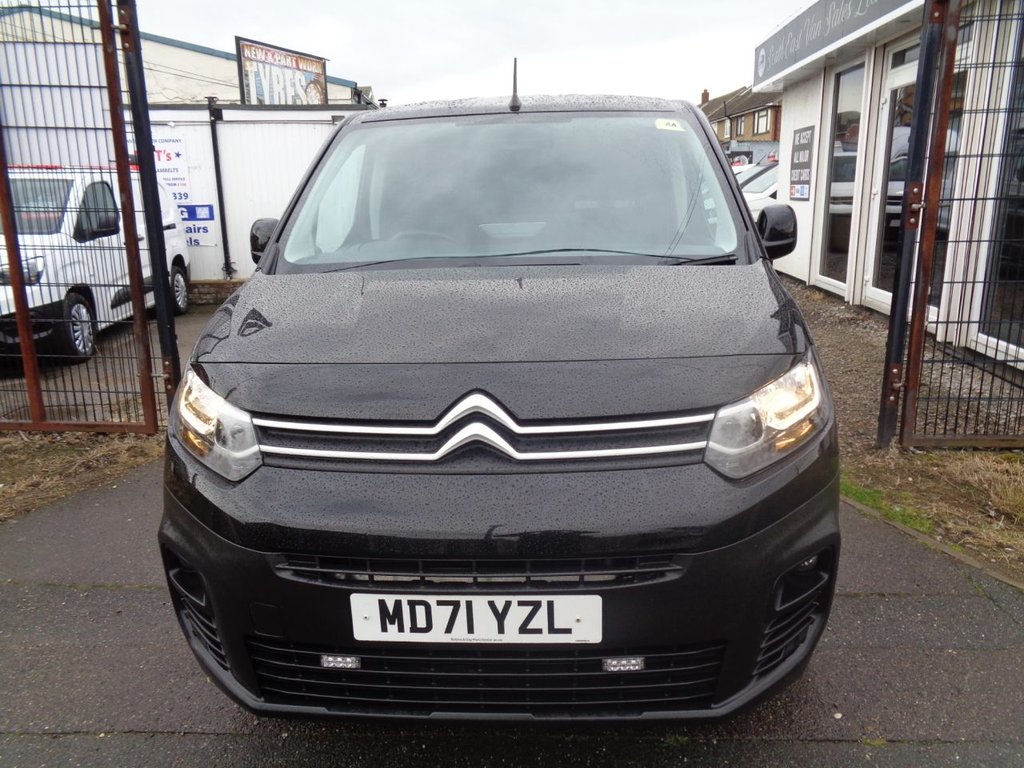 Used Citroen Berlingo 2022 for sale - 77027061: Photo 2