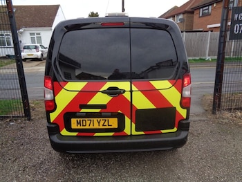 Used Citroen Berlingo 2022 for sale - 77027061: Photo