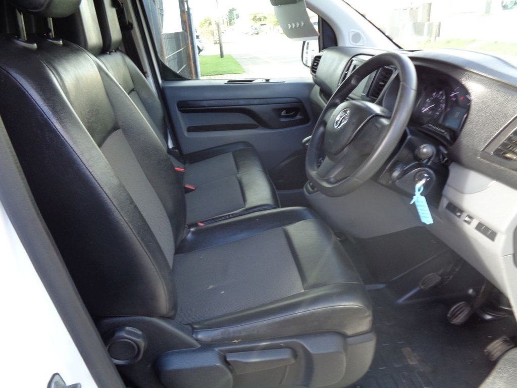 Used Vauxhall Vivaro 2019 for sale - 76376195: Photo 6