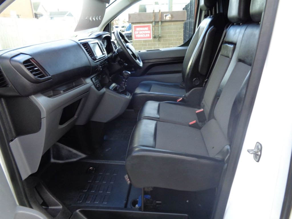 Used Vauxhall Vivaro 2019 for sale - 76376195: Photo 9