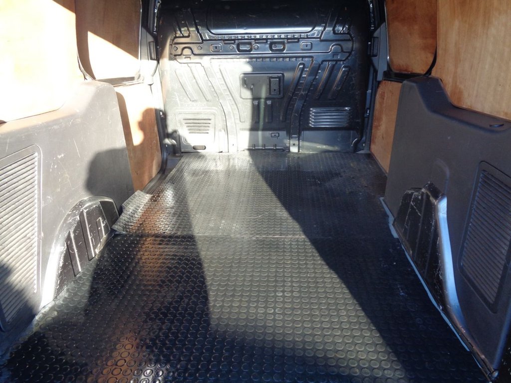 Used Ford Transit Connect 2017 for sale - 77200376: Photo 10