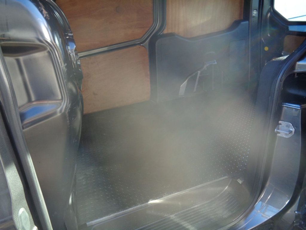 Used Ford Transit Connect 2017 for sale - 77200376: Photo 9