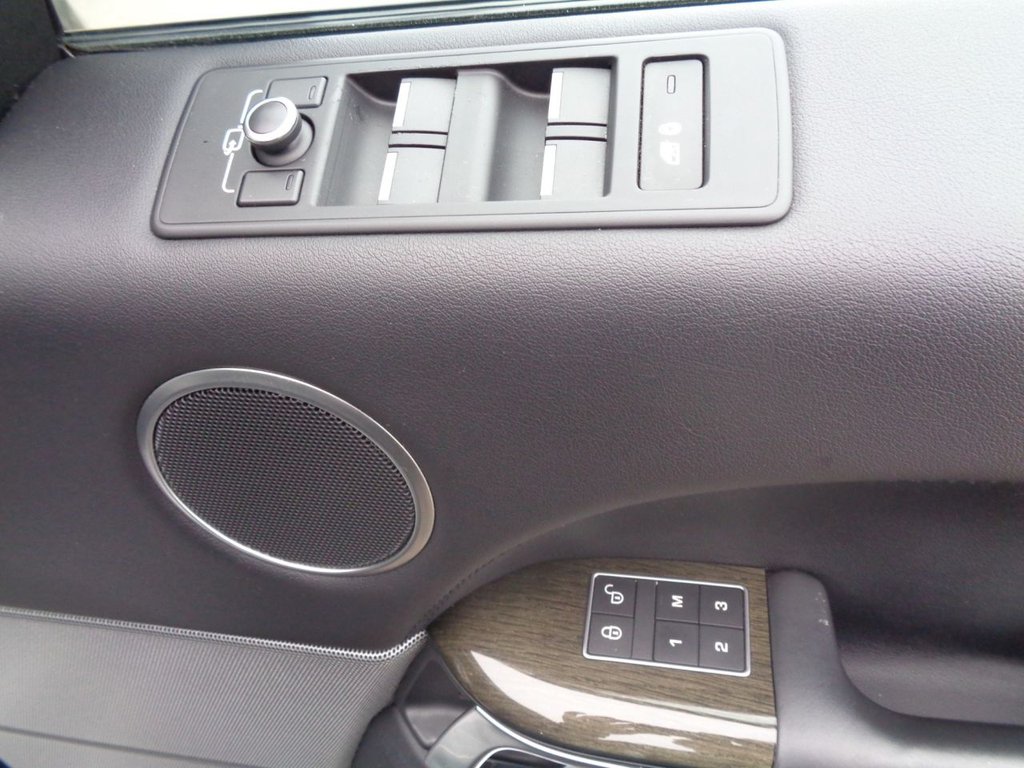 Used Land Rover Range Rover Sport 2017 for sale - 76520732: Photo 14