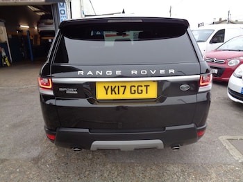 Used Land Rover Range Rover Sport 2017 for sale - 76520732: Photo