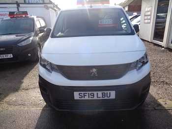 Used Peugeot Partner 2019 for sale - 77708932: Photo