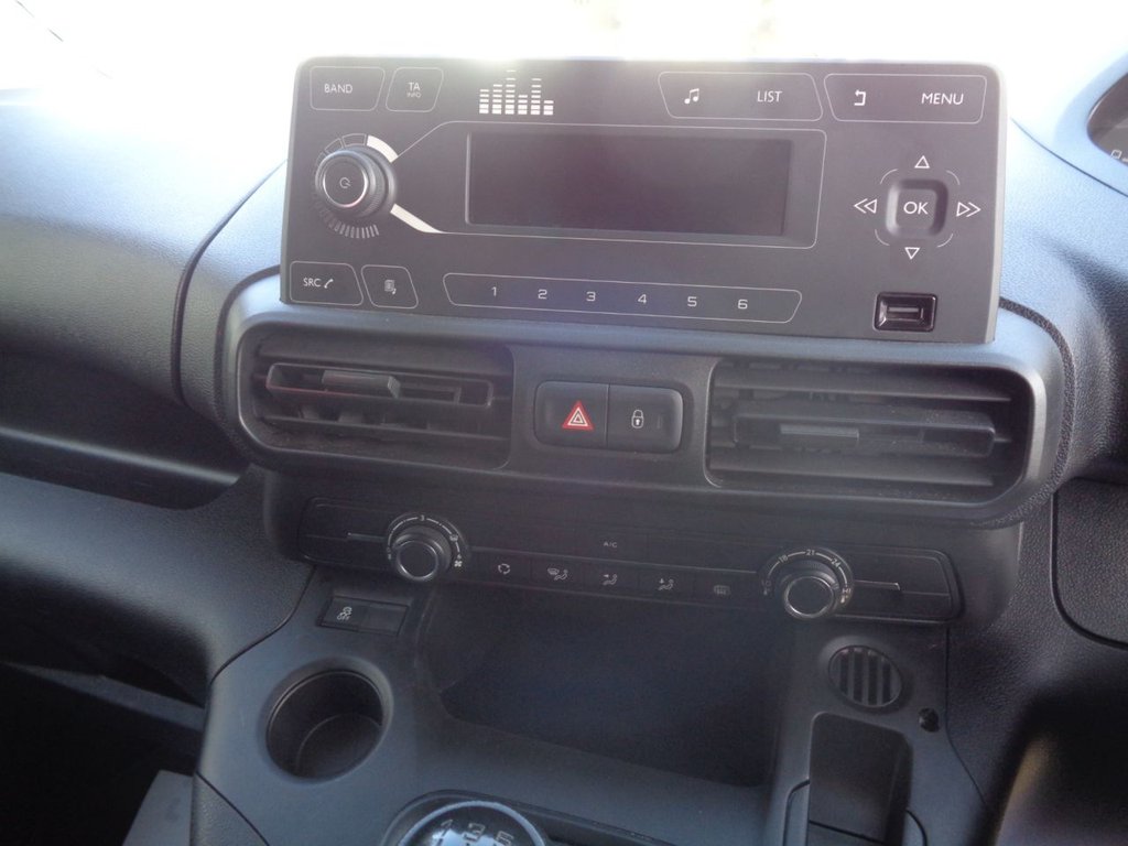 Used Peugeot Partner 2019 for sale - 77708932: Photo 9