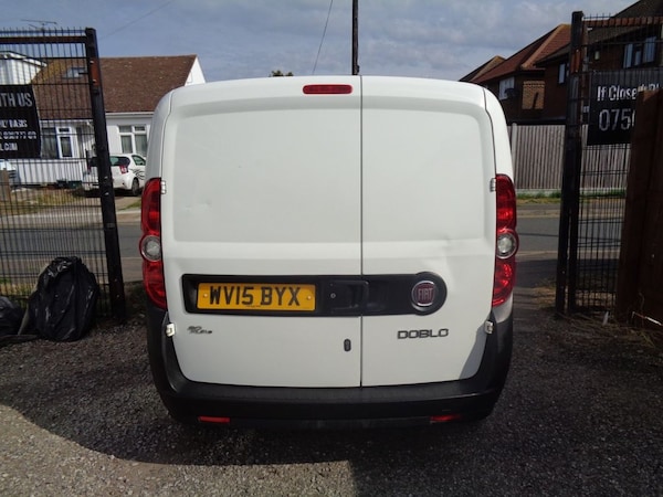 Used Fiat Doblo 2015 for sale - 76245152: Photo 4