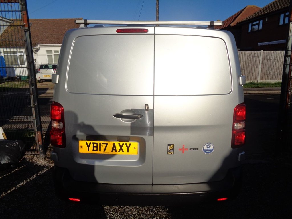 Used Citroen Dispatch 2017 for sale - 76698900: Photo 4