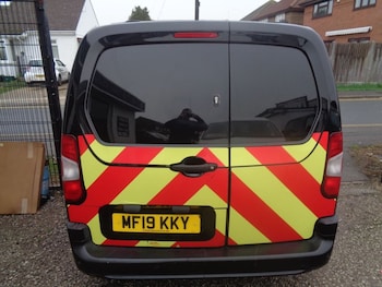 Used Citroen Berlingo 2019 for sale - 76590998: Photo