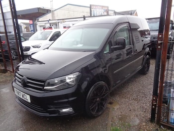 Used Volkswagen Caddy 2017 for sale - 76632151: Photo