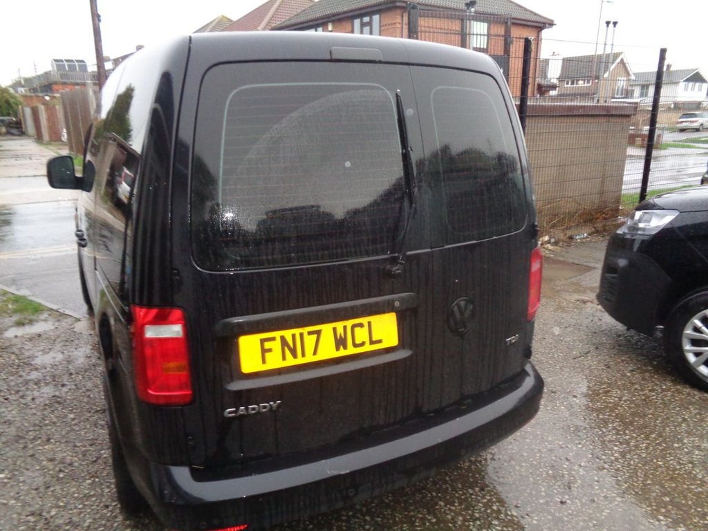 Used Volkswagen Caddy 2017 for sale - 76632151: Photo 4