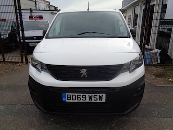 Used Peugeot Partner 2019 for sale - 77703476: Photo