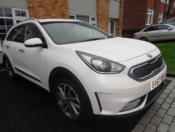 Used Kia Niro 2017 for sale - 77952761: Photo